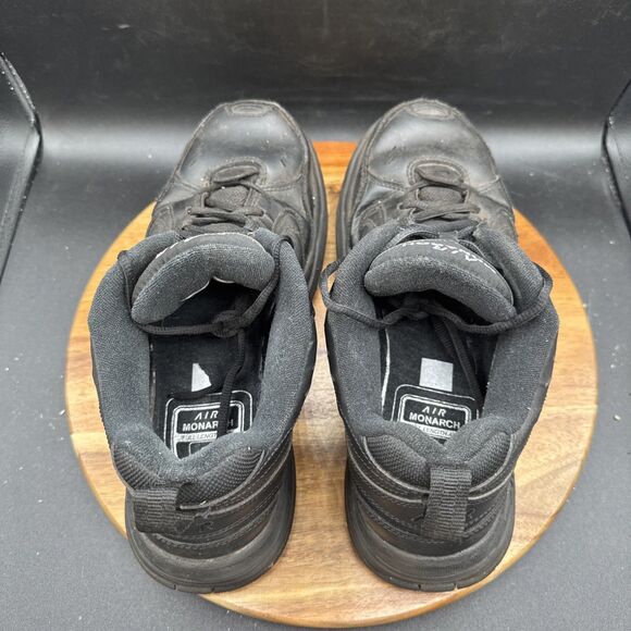 Nike Air Monarch IV Mens Size 10 Shoes Triple Black Athletic Dad Sneakers - Picture 5 of 8
